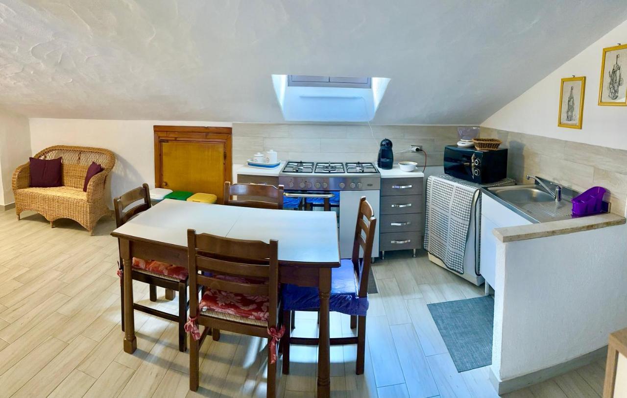 The Quiet Mansard Apartment Olbia Exterior photo